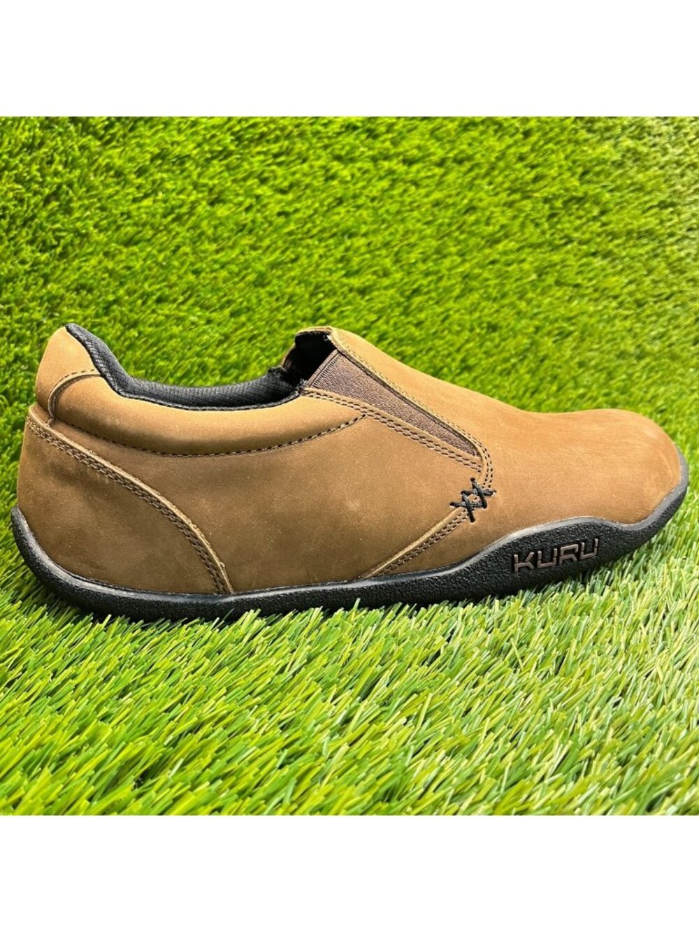 Kuru Kivi Mens Size 9.5E Brown Black Classic Casual Leather Slip-On Loafer Shoes
